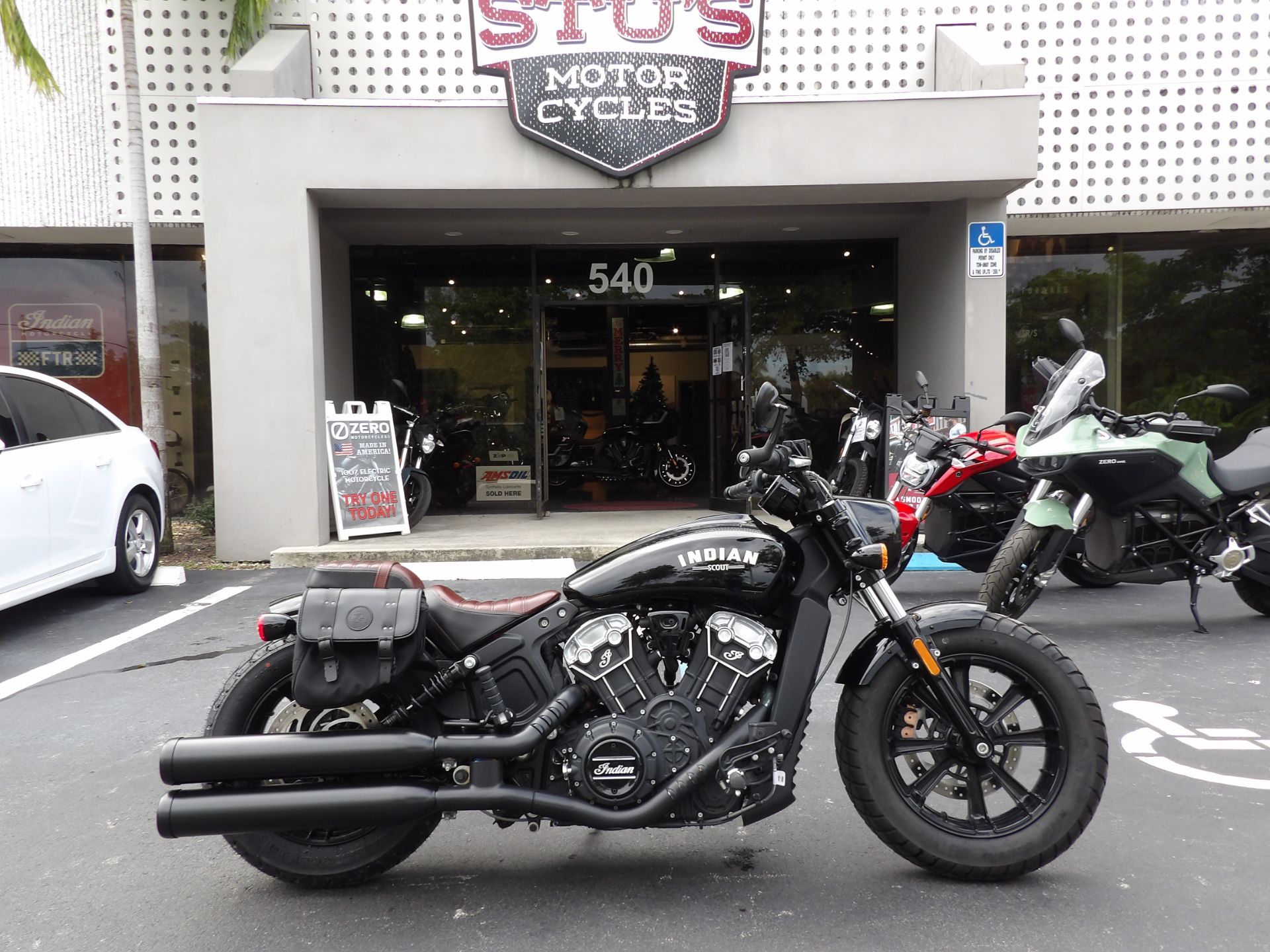 2018 Indian Motorcycle Scout® Bobber in Fort Lauderdale, Florida - Photo 1