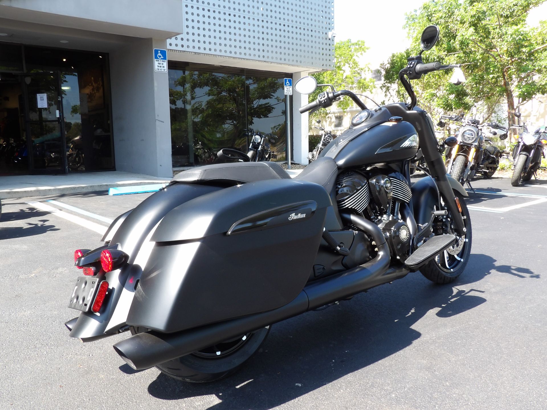 2024 Indian Motorcycle Springfield® Dark Horse® in Fort Lauderdale, Florida - Photo 3