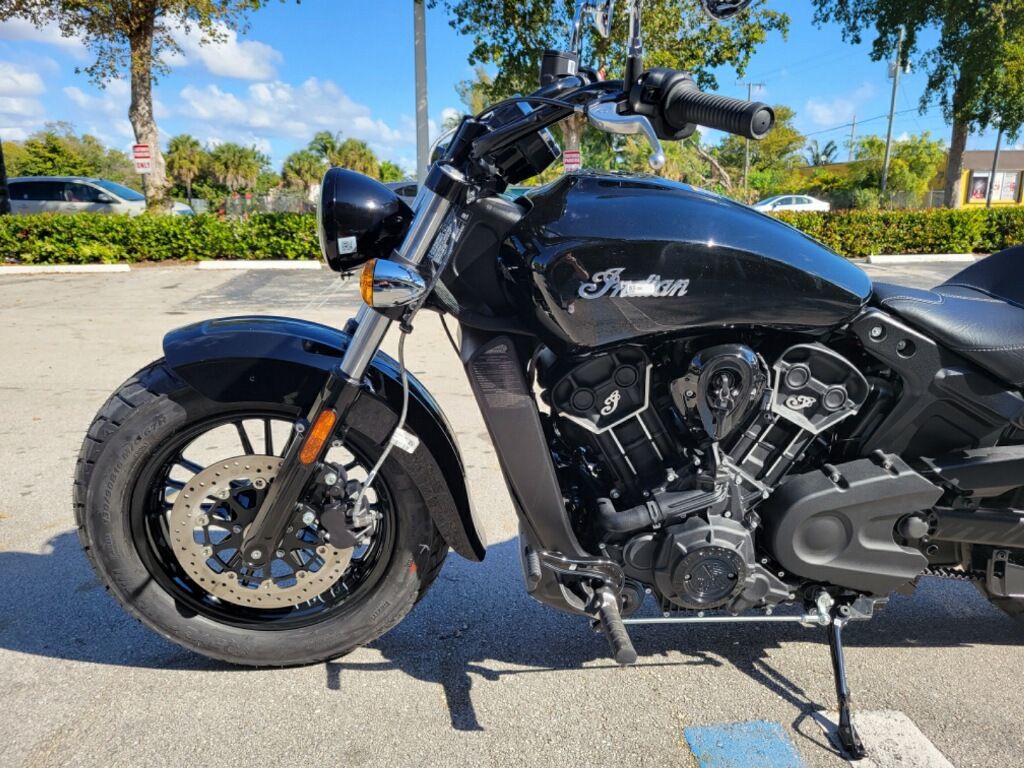 2024 Indian Motorcycle Scout® Sixty in Fort Lauderdale, Florida - Photo 3