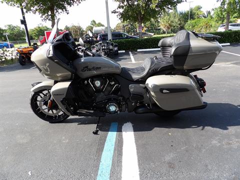 2024 Indian Motorcycle Pursuit® Dark Horse® Icon with Premium Package in Fort Lauderdale, Florida - Photo 6