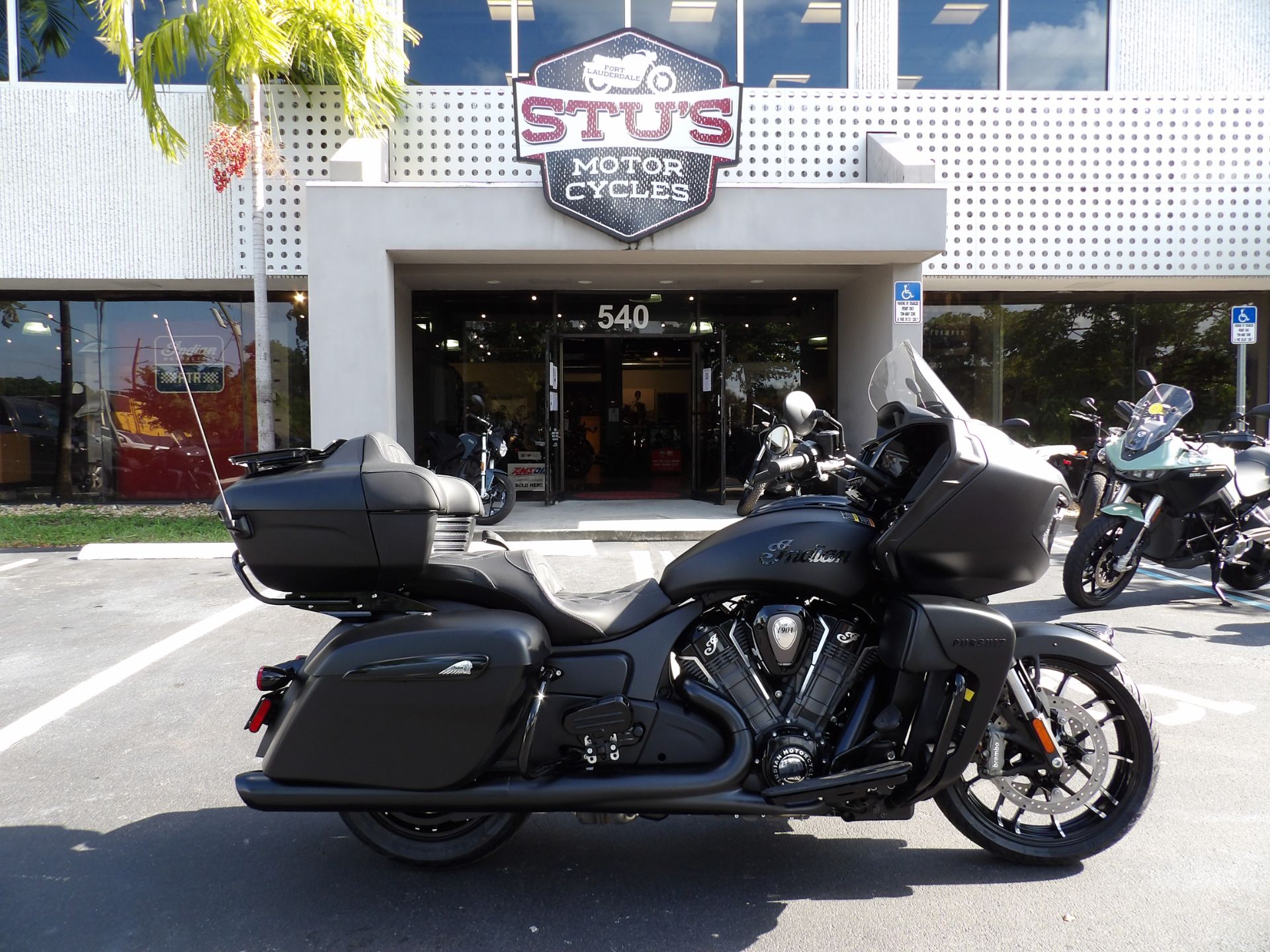 2024 Indian Motorcycle Pursuit® Dark Horse® with Premium Package in Fort Lauderdale, Florida - Photo 1