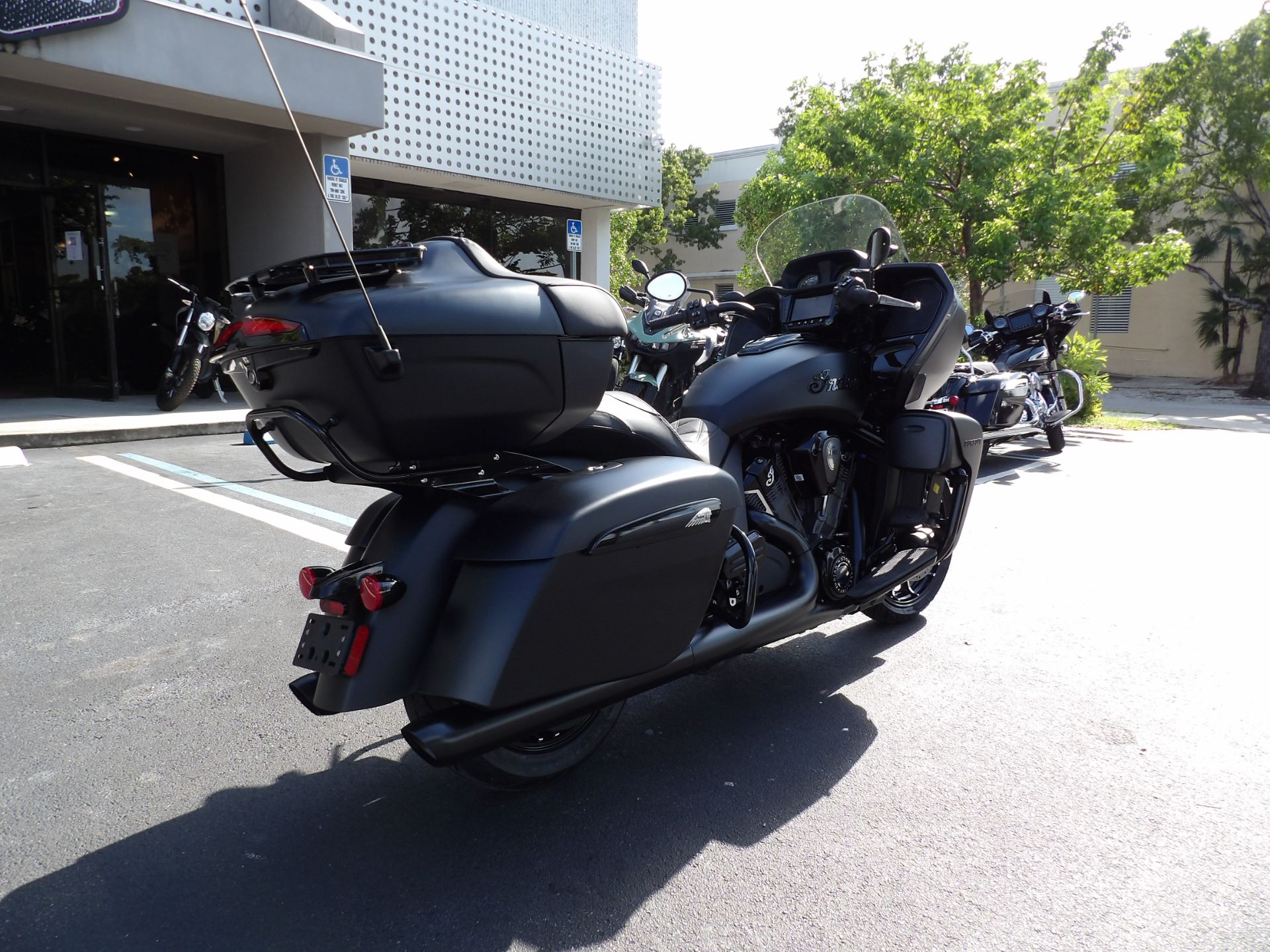 2024 Indian Motorcycle Pursuit® Dark Horse® with Premium Package in Fort Lauderdale, Florida - Photo 3