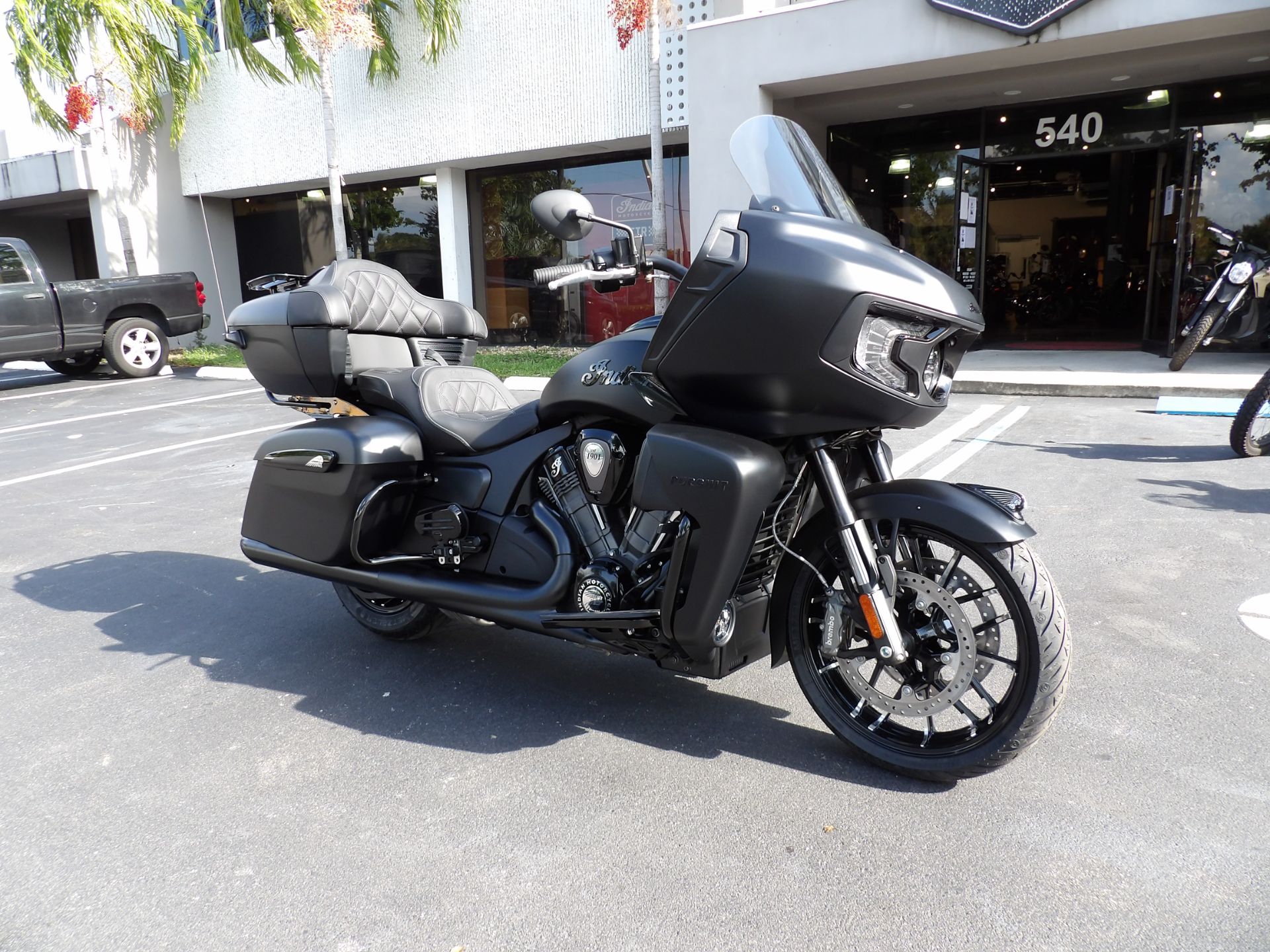 2024 Indian Motorcycle Pursuit® Dark Horse® with Premium Package in Fort Lauderdale, Florida - Photo 9