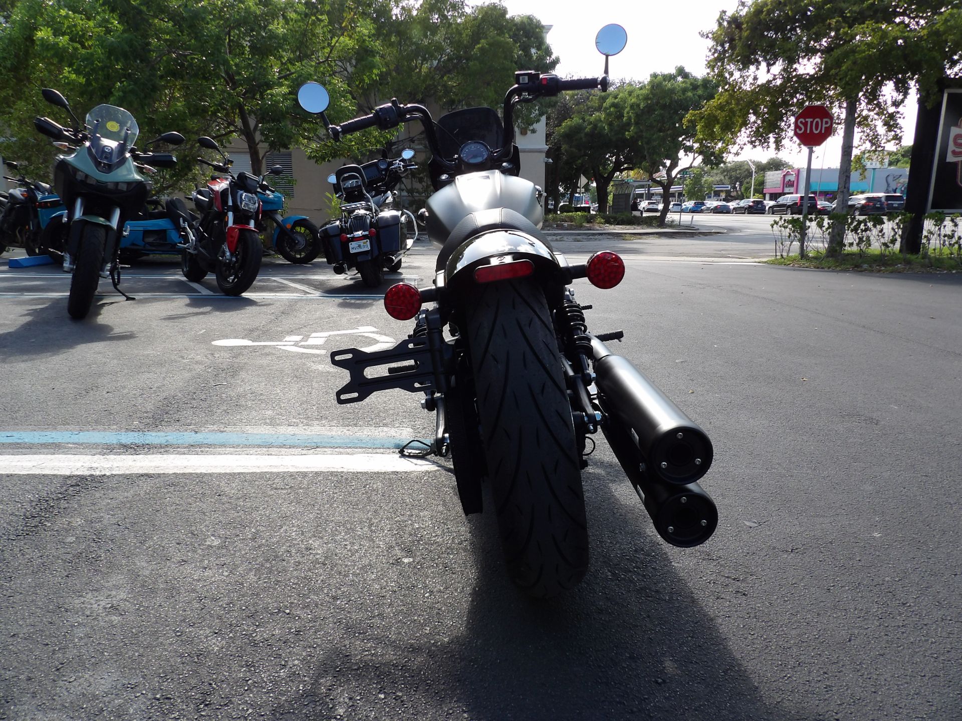 2024 Indian Motorcycle Scout® Rogue ABS in Fort Lauderdale, Florida - Photo 4