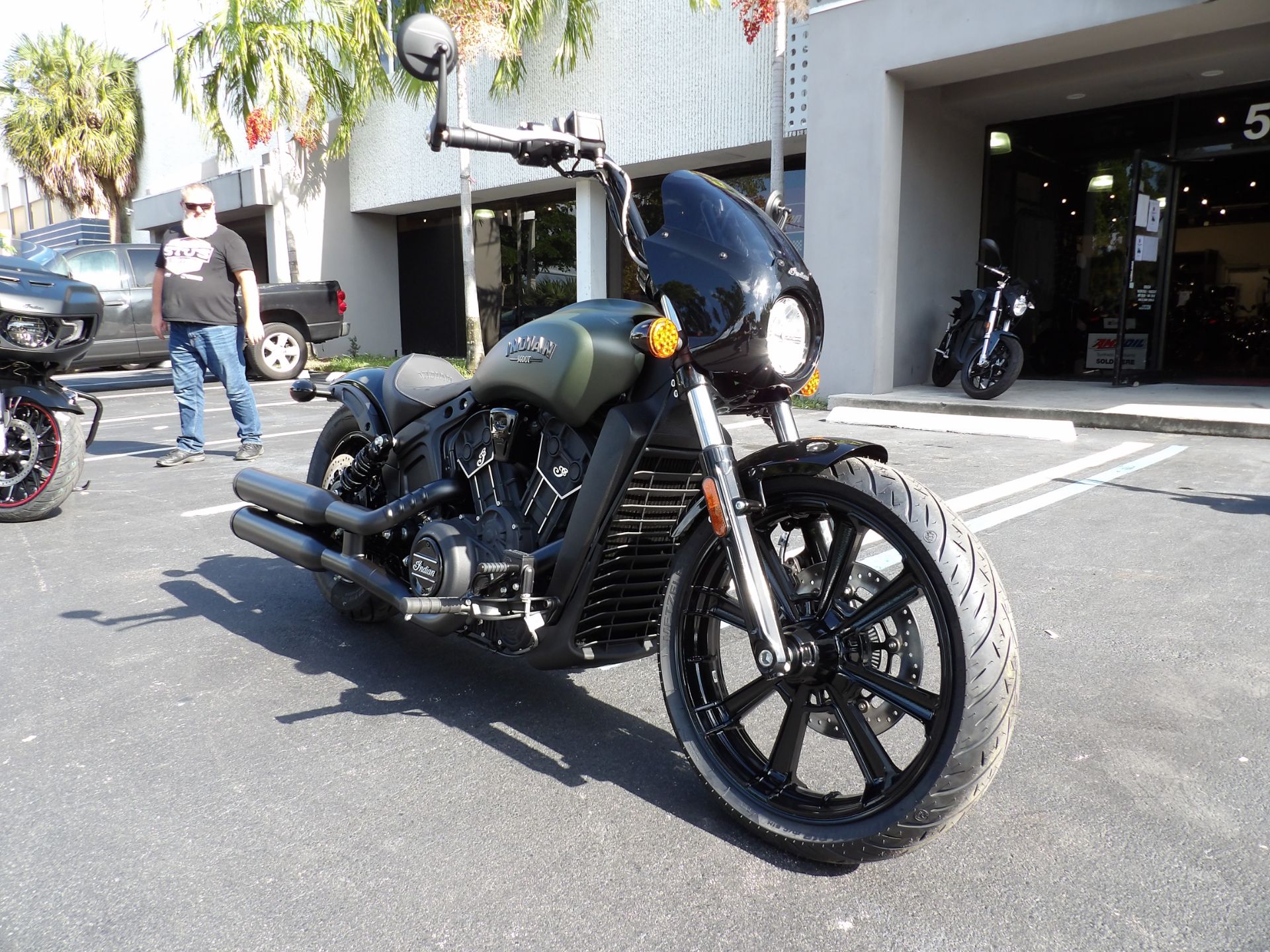 2024 Indian Motorcycle Scout® Rogue ABS in Fort Lauderdale, Florida - Photo 9