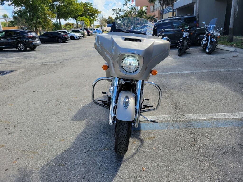 2022 Indian Motorcycle Chieftain® Limited in Fort Lauderdale, Florida - Photo 9