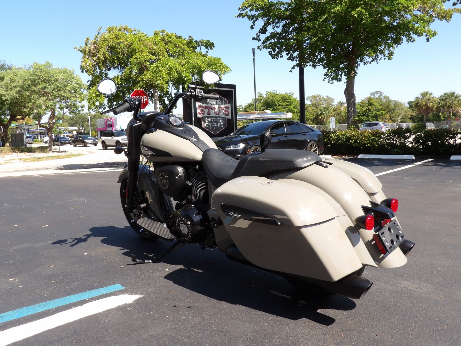 2024 Indian Motorcycle Springfield® Dark Horse® in Fort Lauderdale, Florida - Photo 5