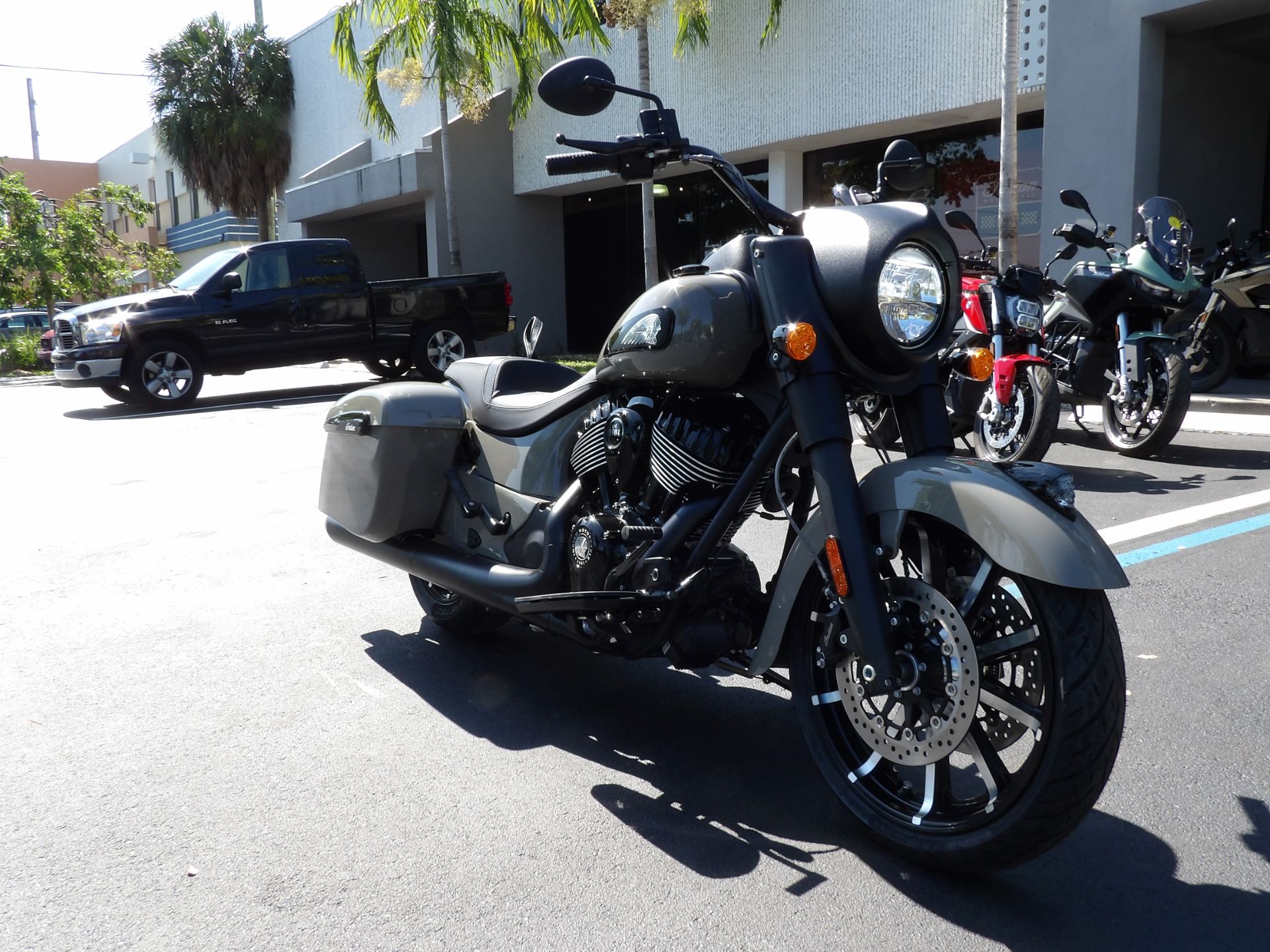 2024 Indian Motorcycle Springfield® Dark Horse® in Fort Lauderdale, Florida - Photo 9