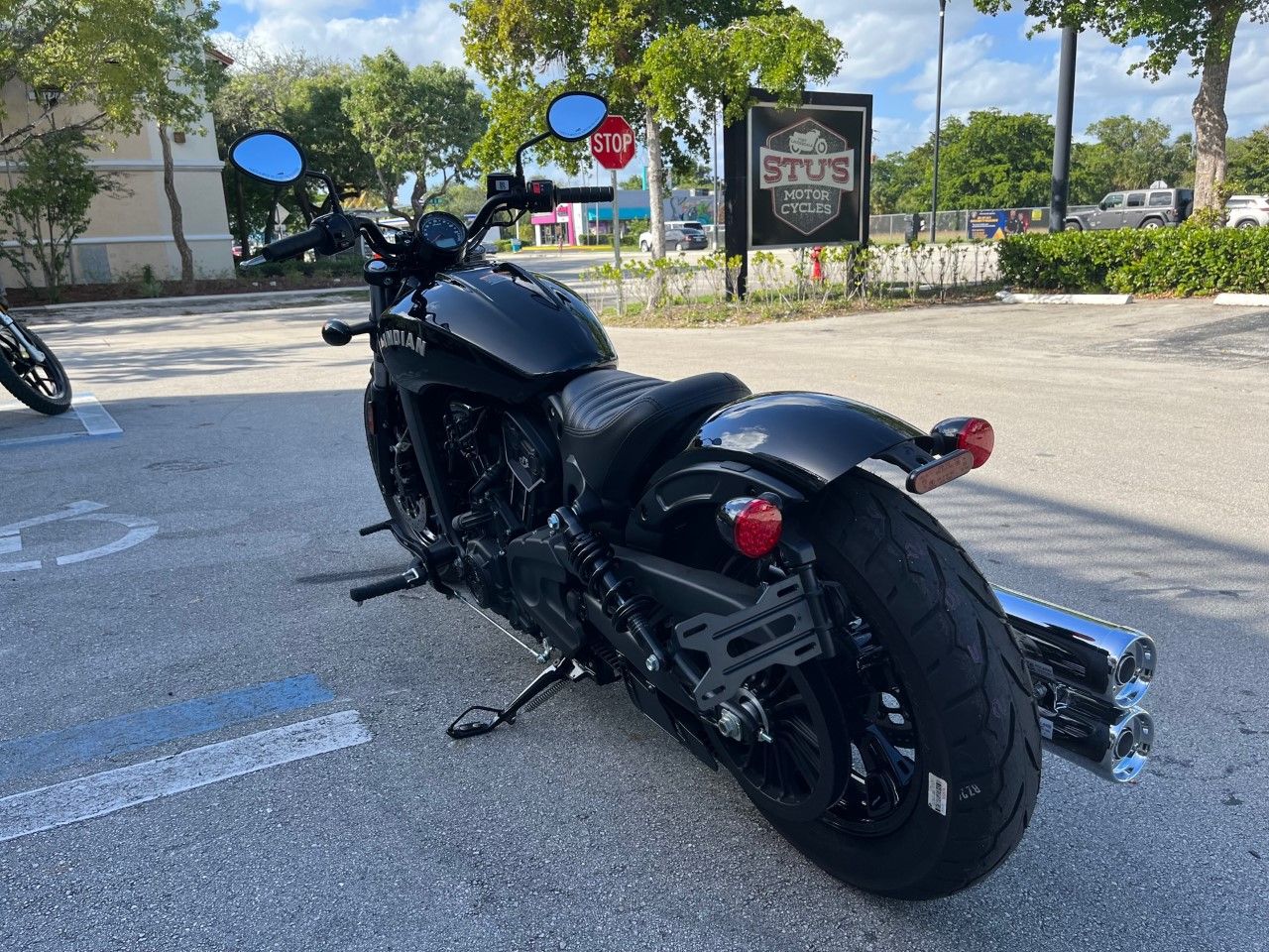 2024 Indian Motorcycle Scout® Bobber Sixty in Fort Lauderdale, Florida - Photo 5