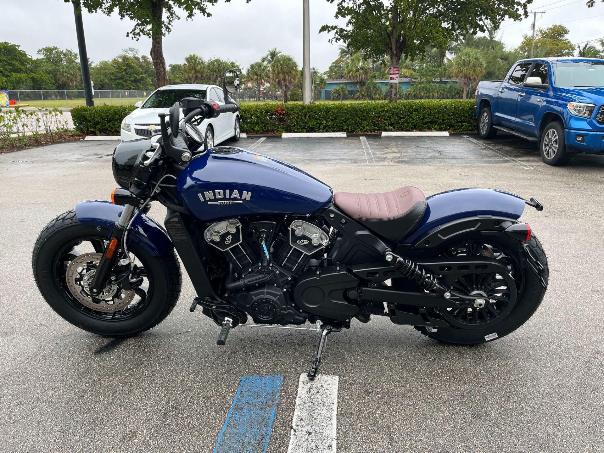 2024 Indian Motorcycle Scout® Bobber ABS in Fort Lauderdale, Florida - Photo 6