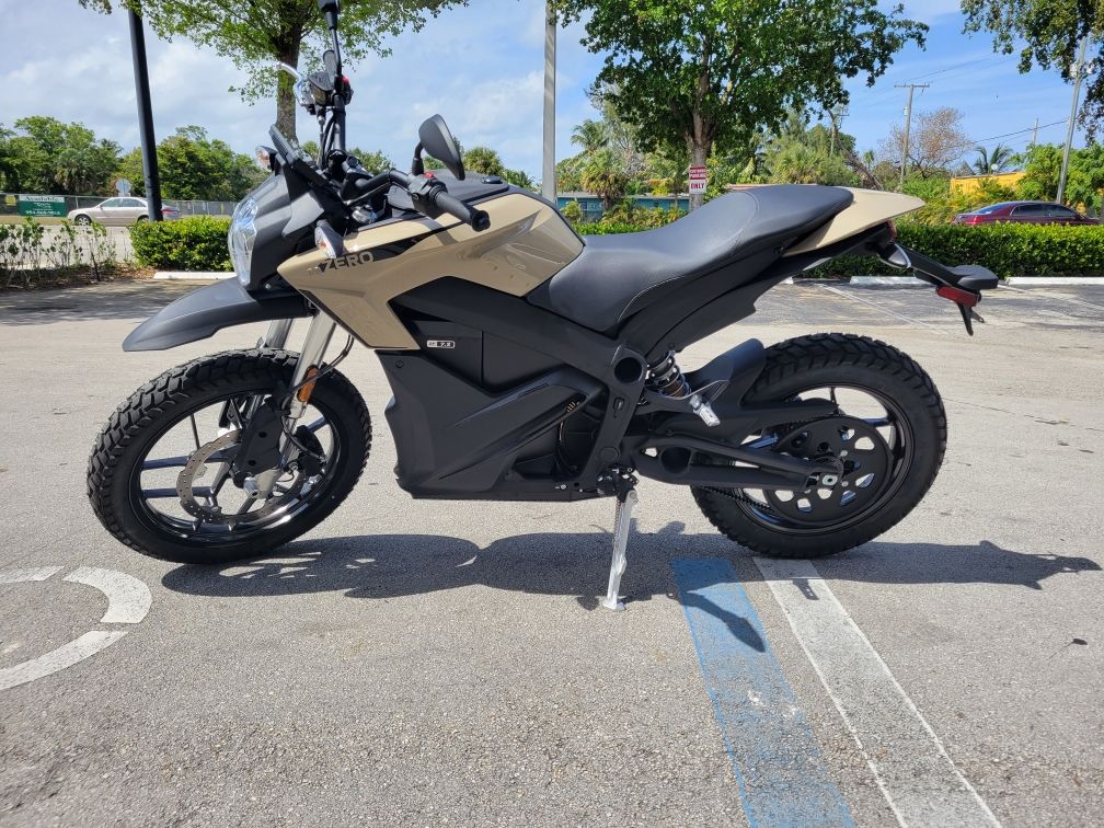 2024 Zero Motorcycles DS ZF7.2 in Fort Lauderdale, Florida - Photo 5