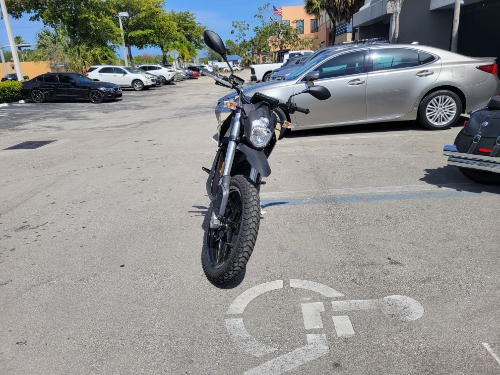 2024 Zero Motorcycles DS ZF7.2 in Fort Lauderdale, Florida - Photo 7