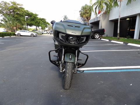 2024 Indian Motorcycle Challenger® Dark Horse® Icon in Fort Lauderdale, Florida - Photo 8