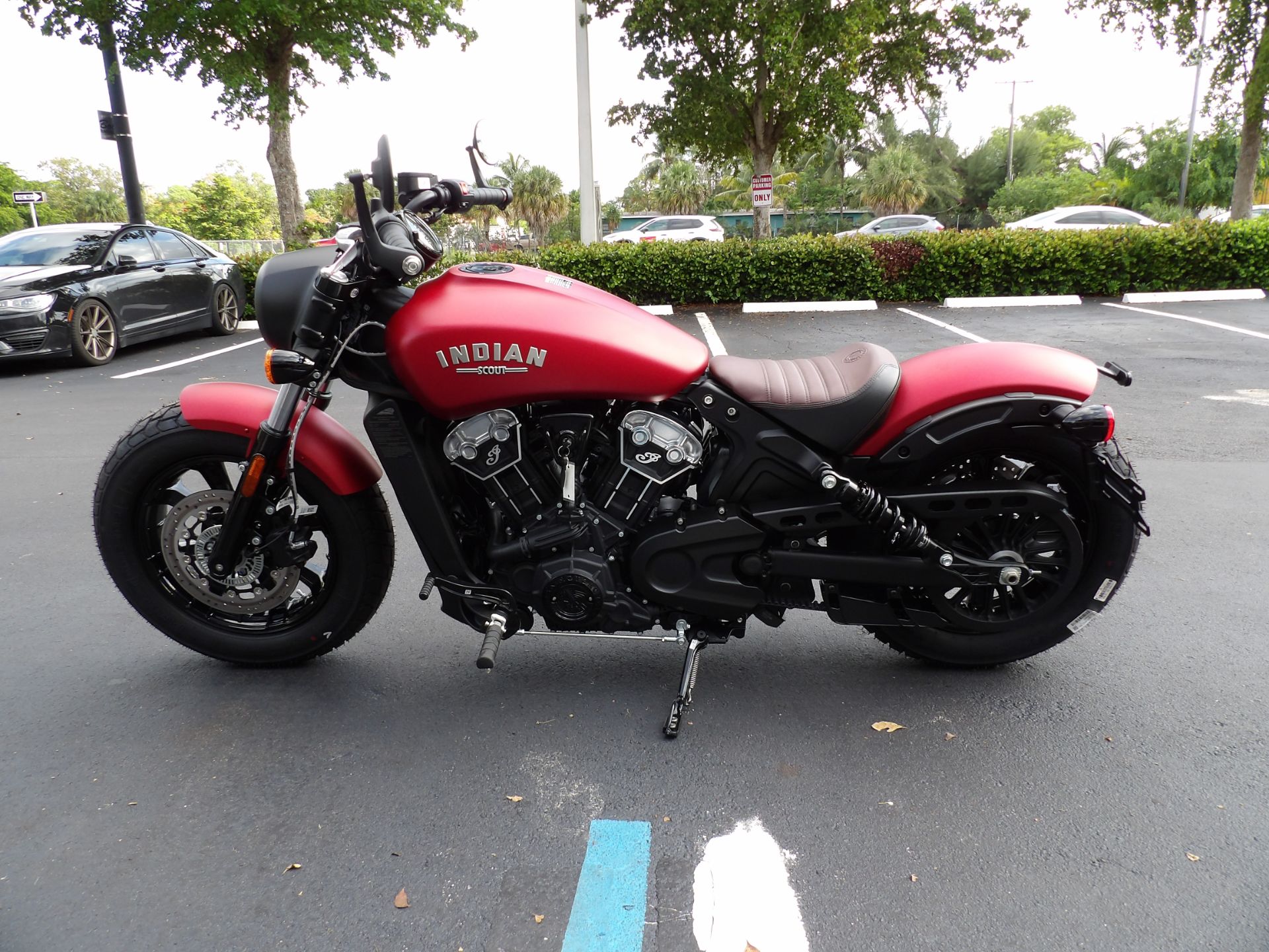 2024 Indian Motorcycle Scout® Bobber ABS in Fort Lauderdale, Florida - Photo 6