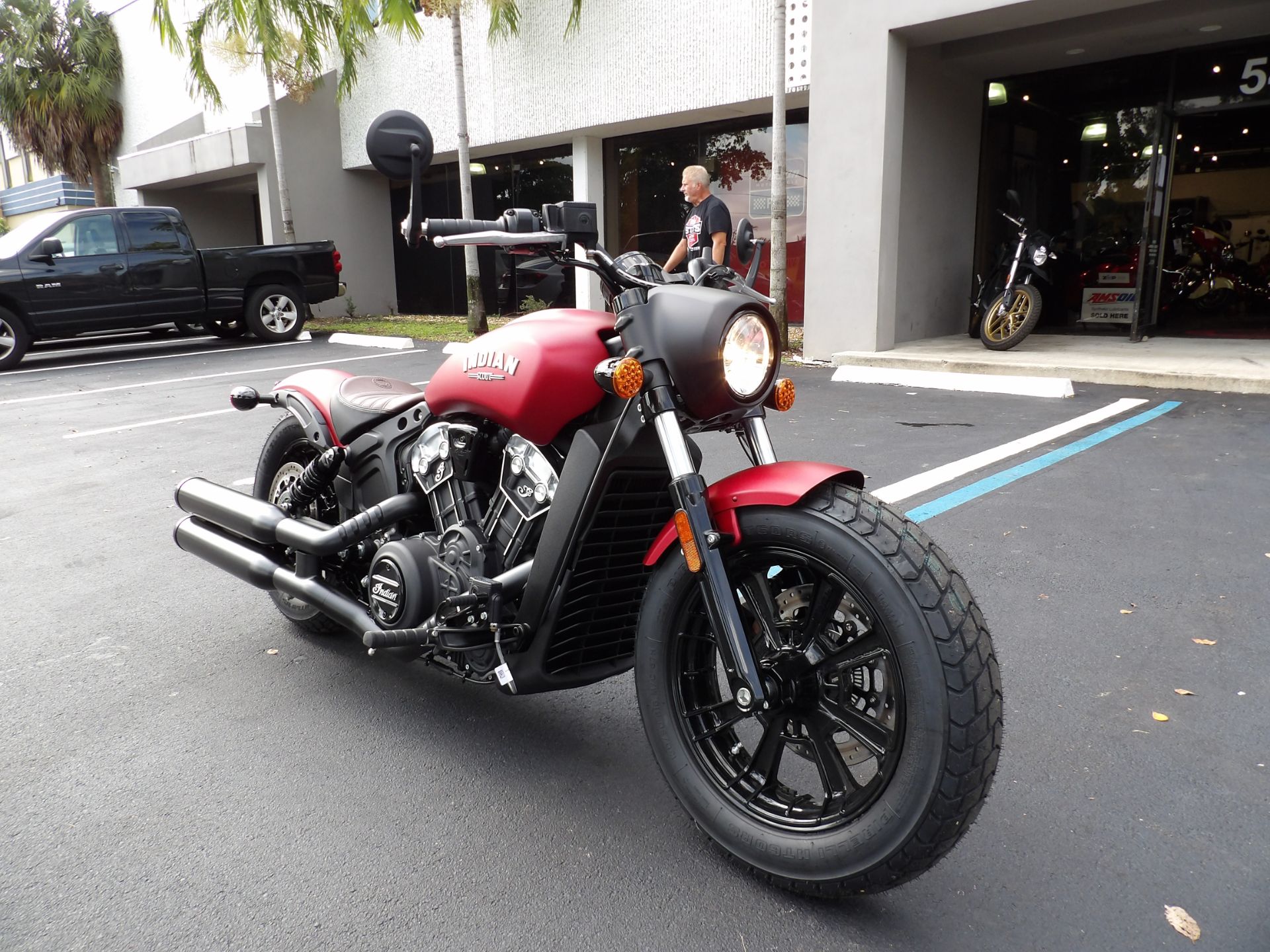 2024 Indian Motorcycle Scout® Bobber ABS in Fort Lauderdale, Florida - Photo 9