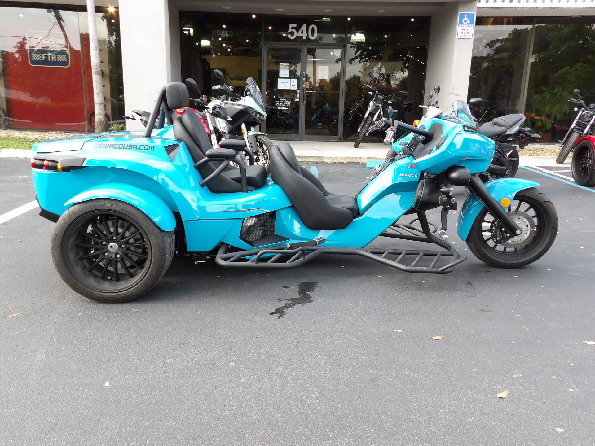 2024 rewaco PURE3 GT TOURING in Fort Lauderdale, Florida - Photo 2