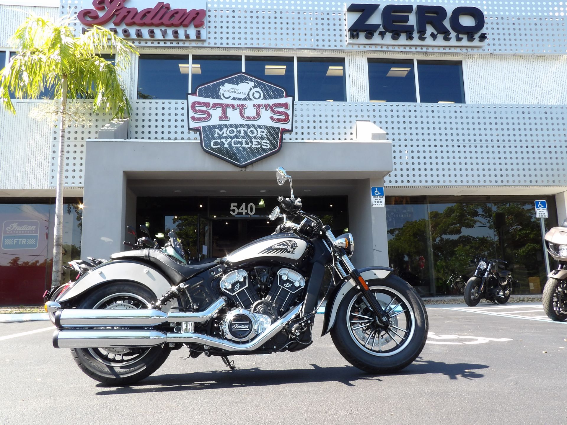 2024 Indian Motorcycle Scout® ABS Icon in Fort Lauderdale, Florida - Photo 1