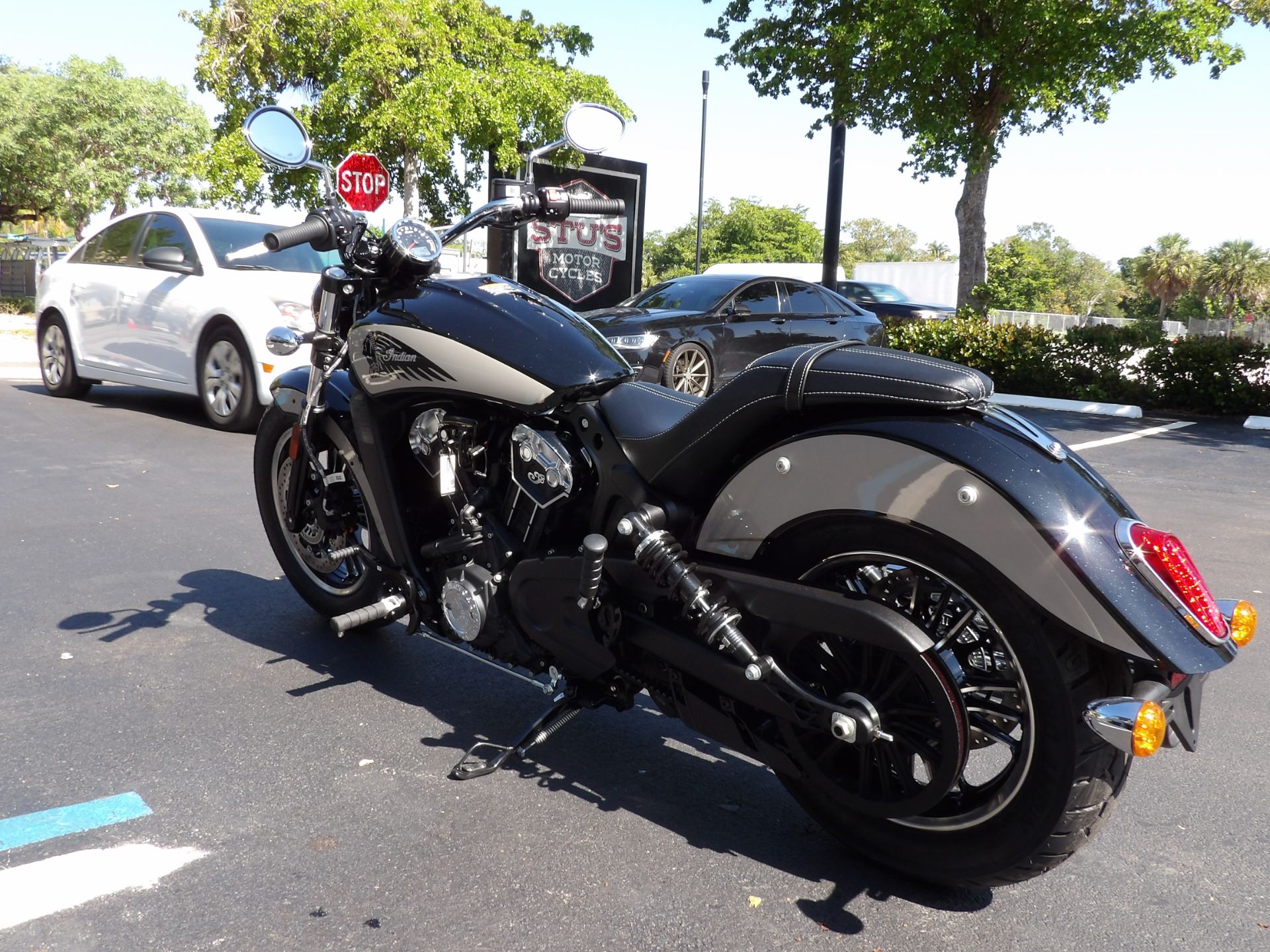 2024 Indian Motorcycle Scout® ABS Icon in Fort Lauderdale, Florida - Photo 5