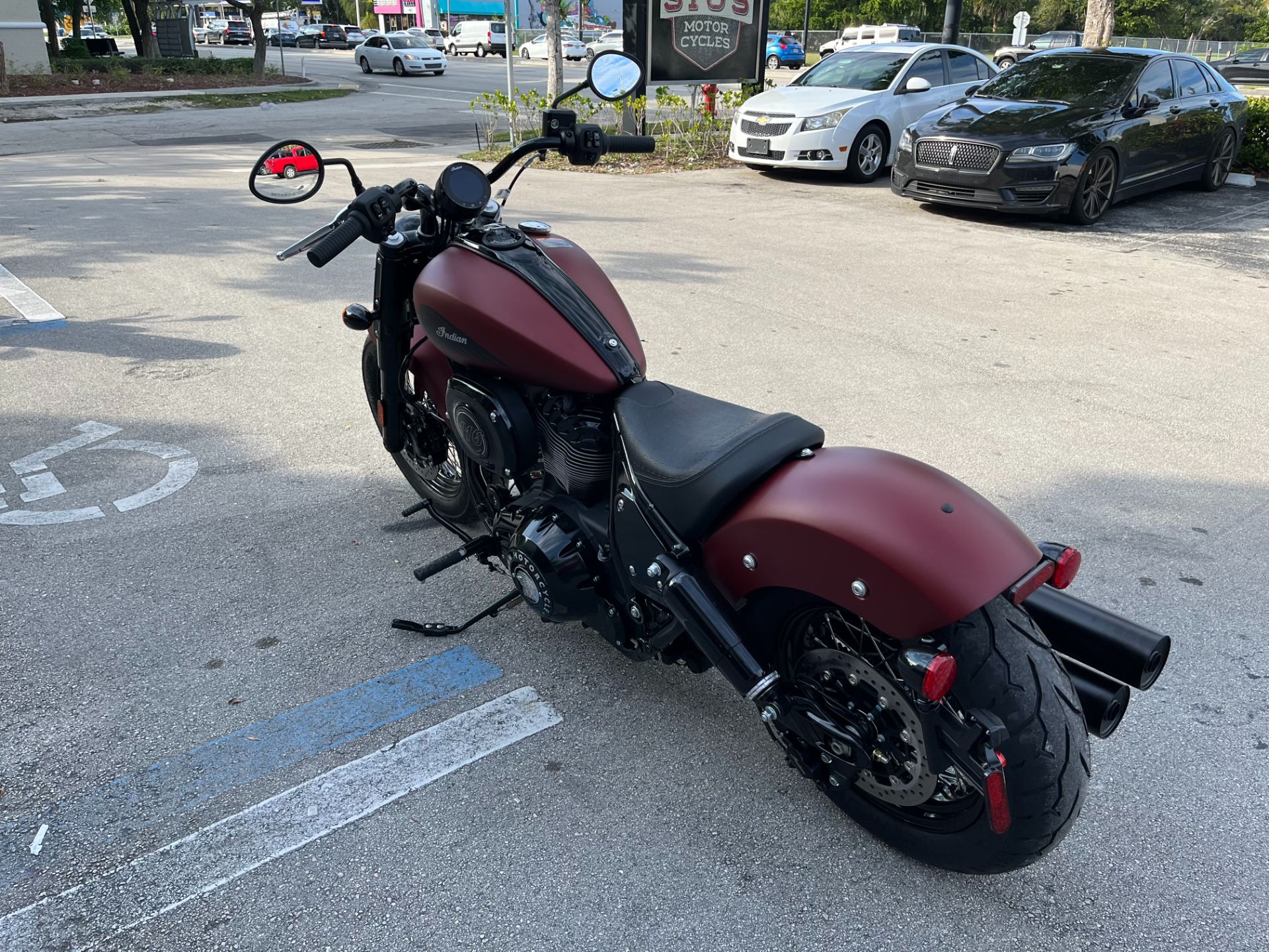 2024 Indian Motorcycle Chief Bobber Dark Horse® Icon in Fort Lauderdale, Florida - Photo 5