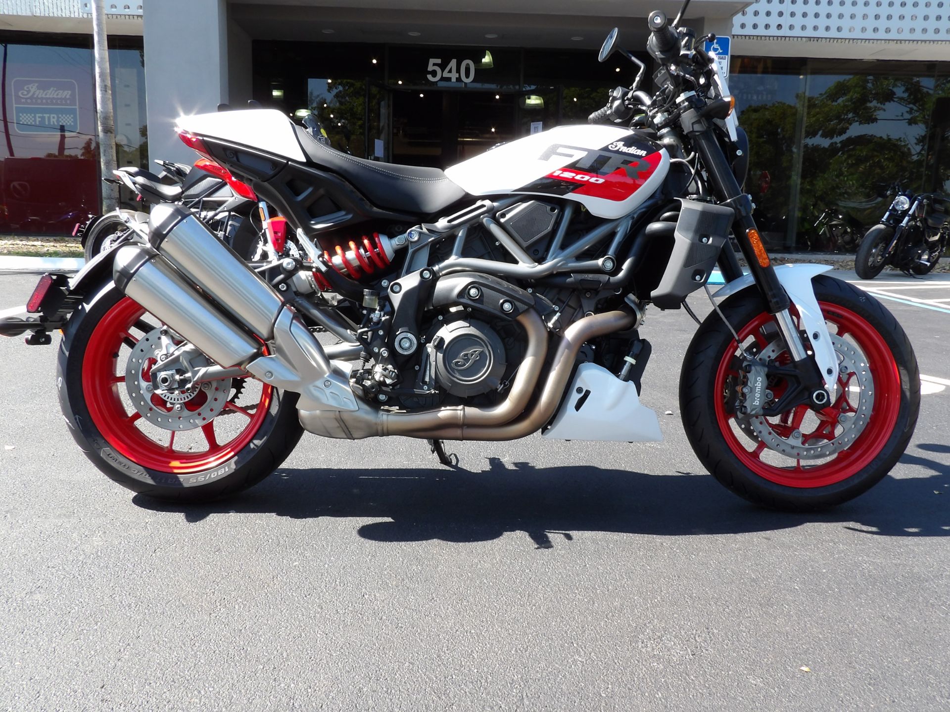 2024 Indian Motorcycle FTR Sport in Fort Lauderdale, Florida - Photo 2