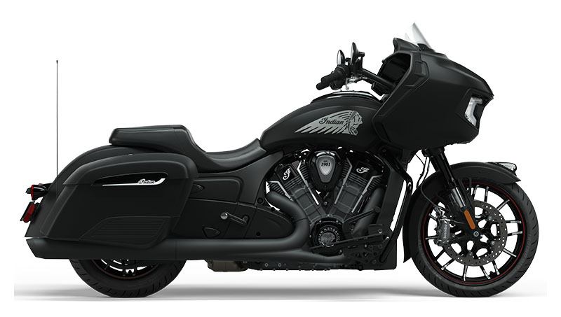 2022 Indian Motorcycle Challenger® Dark Horse® in Fort Lauderdale, Florida - Photo 3