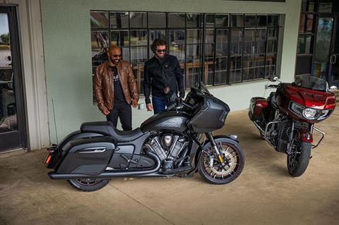 2022 Indian Motorcycle Challenger® Dark Horse® in Fort Lauderdale, Florida - Photo 13