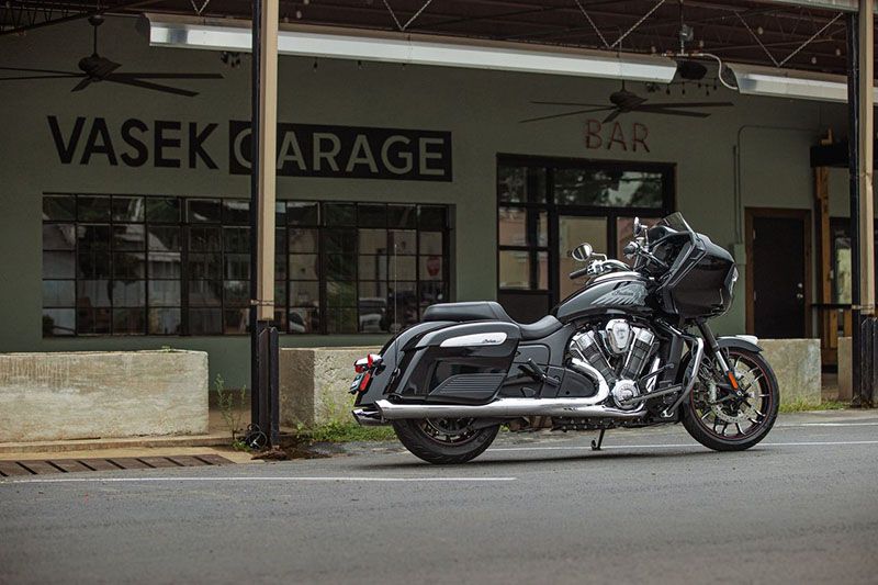 2022 Indian Motorcycle Challenger® Limited in Fort Lauderdale, Florida - Photo 7