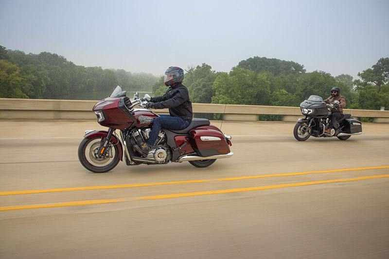 2022 Indian Motorcycle Challenger® Limited in Fort Lauderdale, Florida - Photo 7