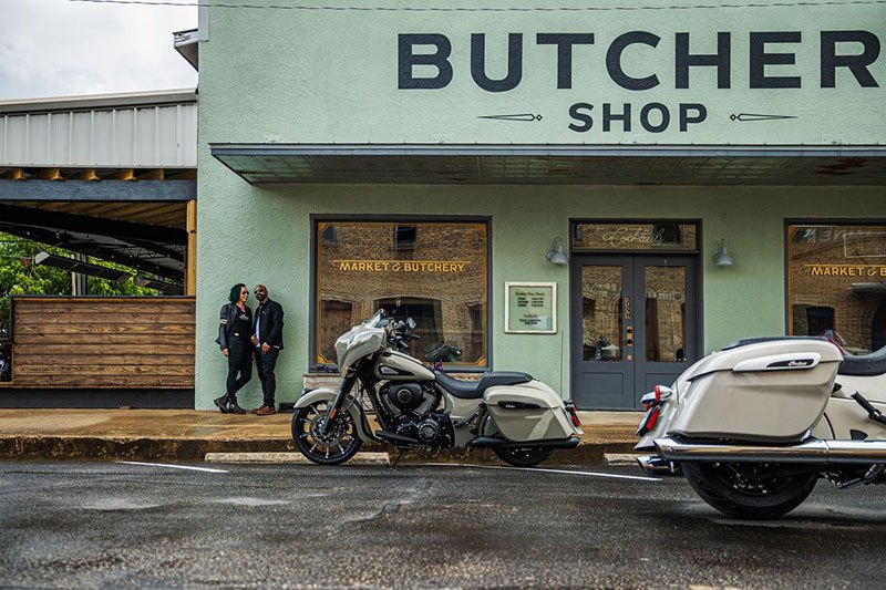 2022 Indian Motorcycle Chieftain® Dark Horse® in Fort Lauderdale, Florida - Photo 15