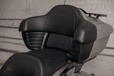 2022 Indian Motorcycle Pursuit® Dark Horse® in Fort Lauderdale, Florida - Photo 14