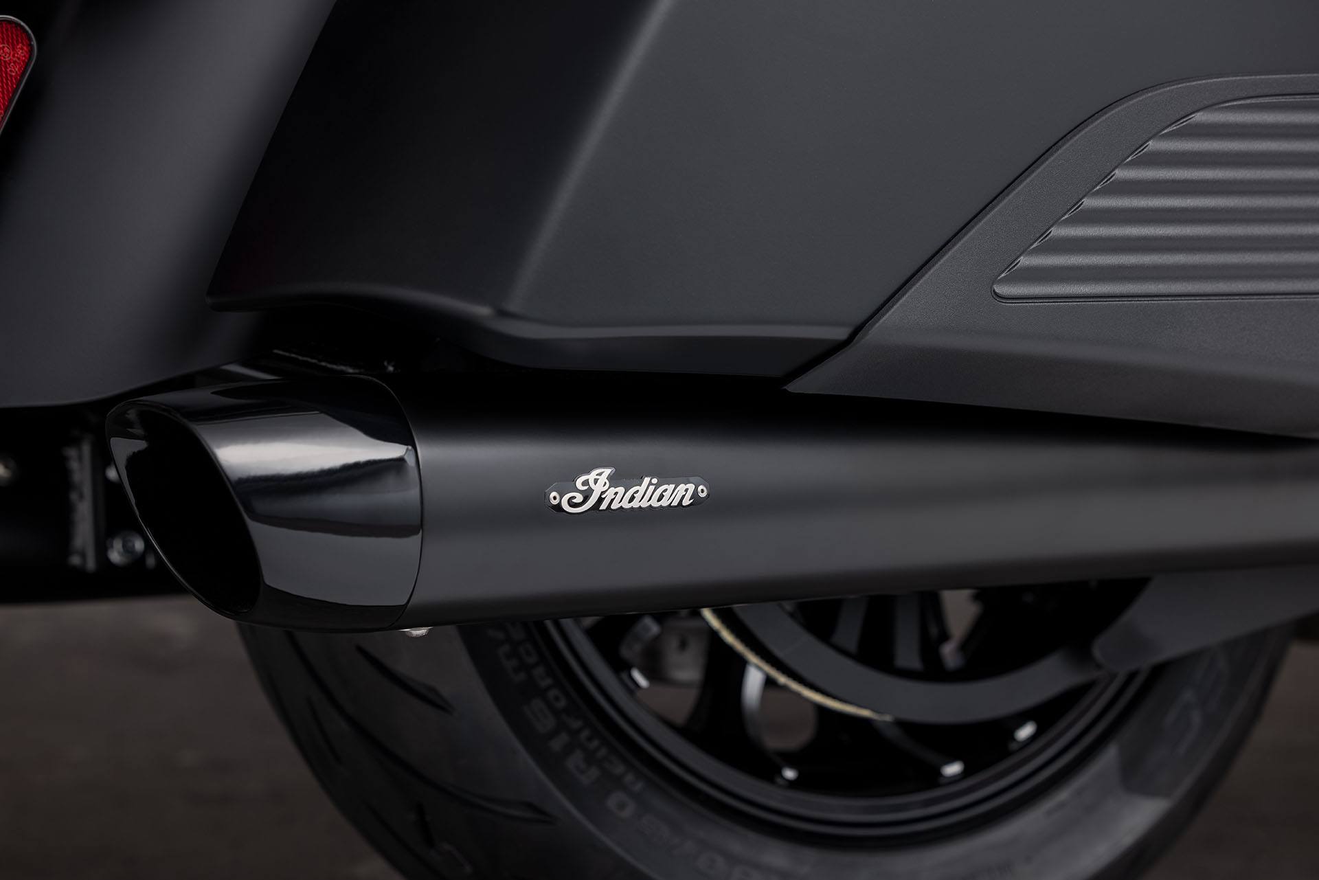 2022 Indian Motorcycle Pursuit® Dark Horse® with Premium Package in Fort Lauderdale, Florida - Photo 15