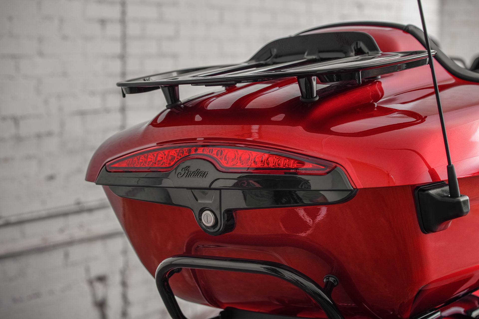 2022 Indian Motorcycle Pursuit® Dark Horse® with Premium Package in Fort Lauderdale, Florida - Photo 28