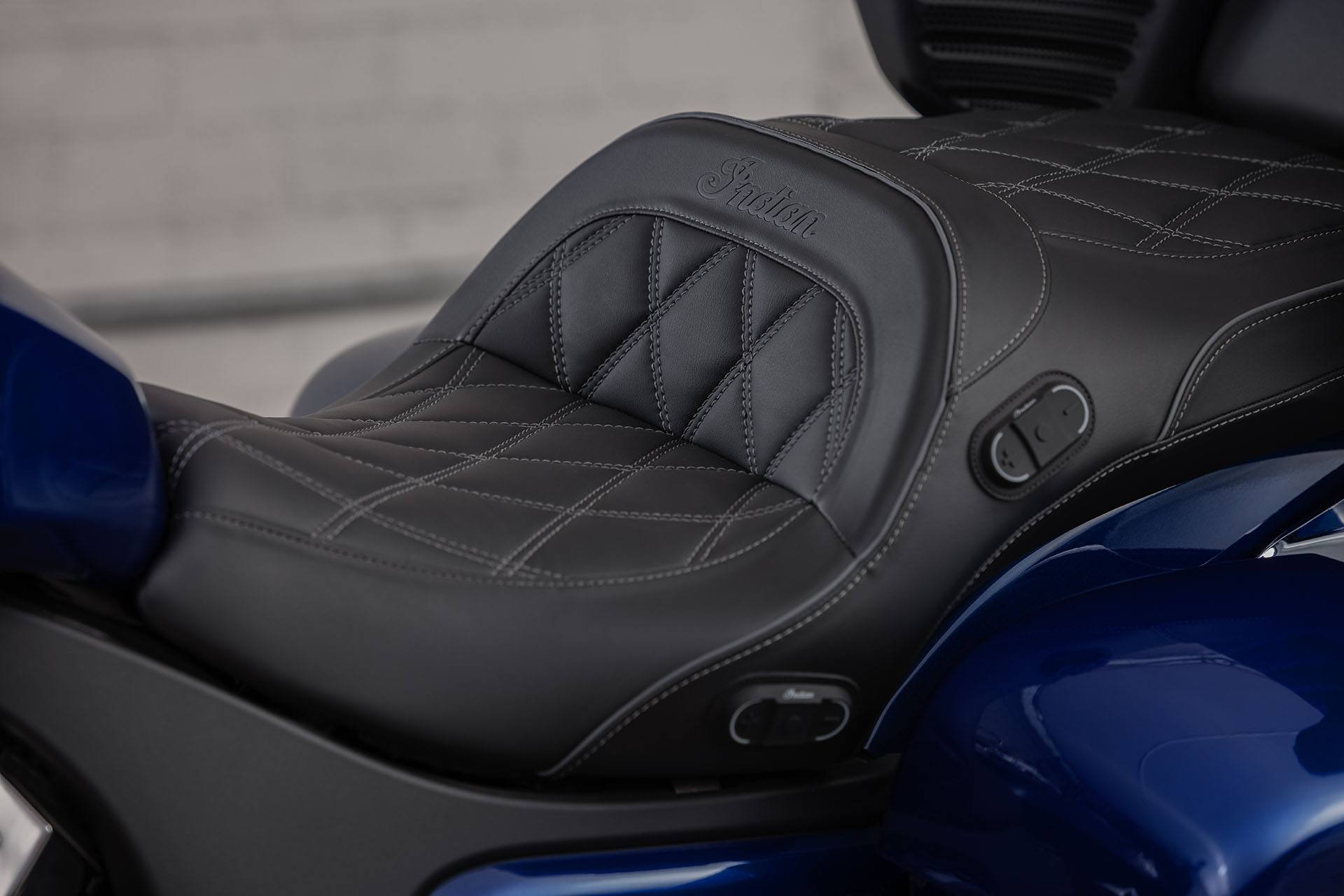 2022 Indian Motorcycle Pursuit® Limited® with Premium Package in Fort Lauderdale, Florida - Photo 28
