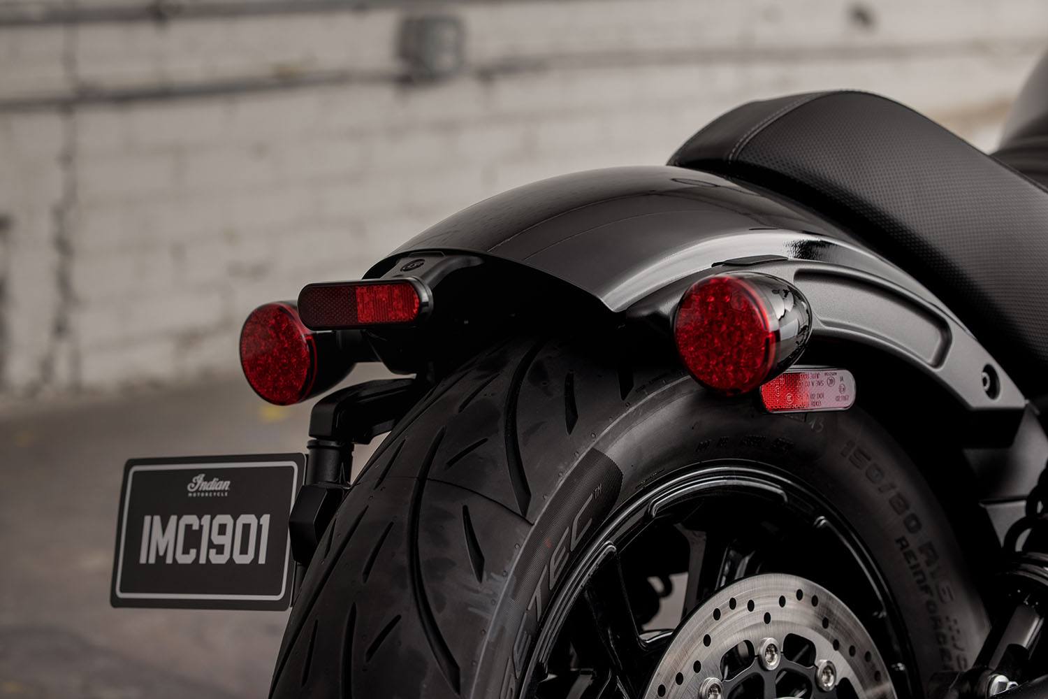 2022 Indian Motorcycle Scout® Rogue ABS in Fort Lauderdale, Florida - Photo 16