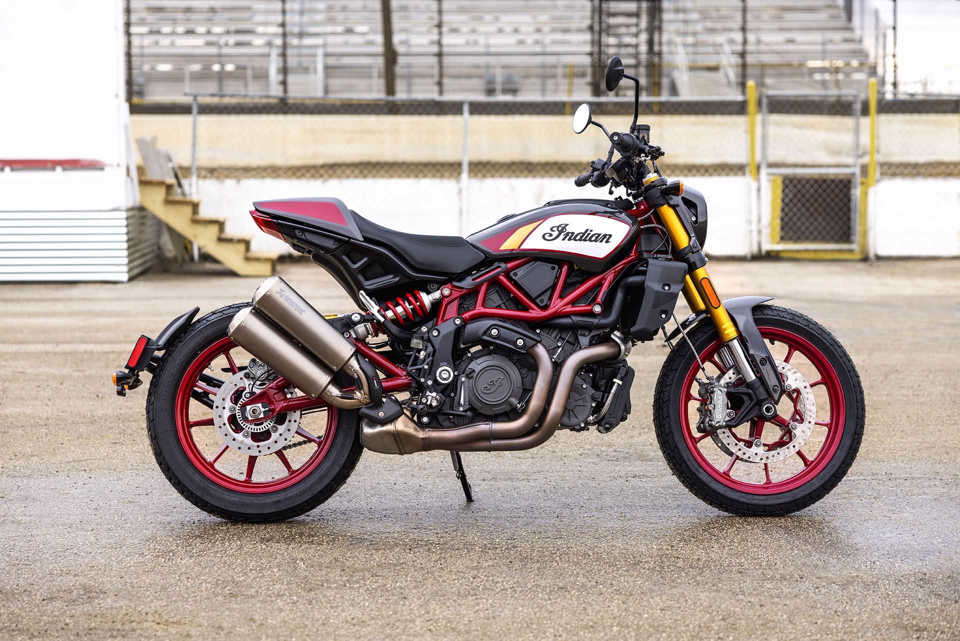 2022 Indian Motorcycle FTR Championship Edition in Fort Lauderdale, Florida - Photo 11