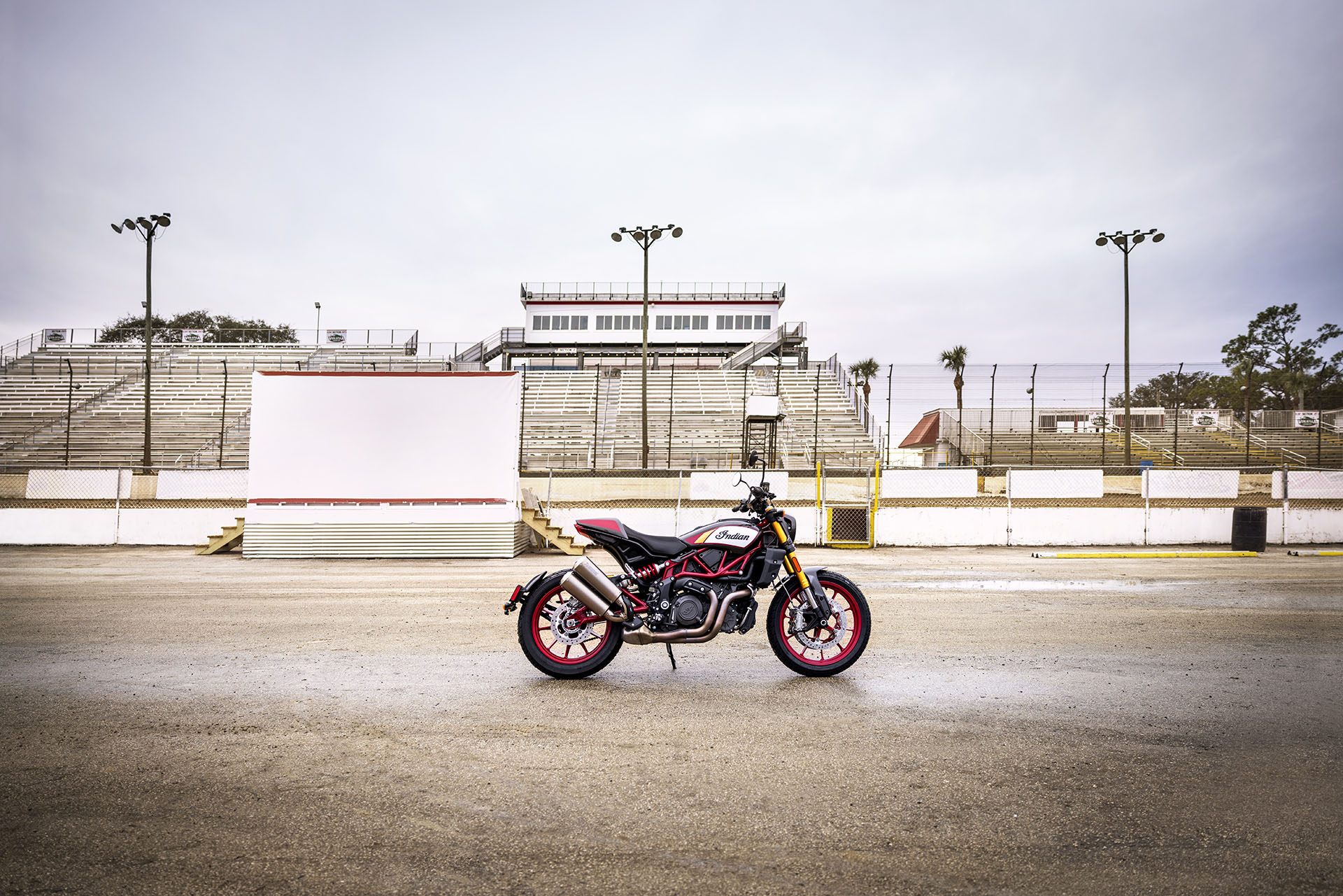 2022 Indian Motorcycle FTR Championship Edition in Fort Lauderdale, Florida - Photo 10
