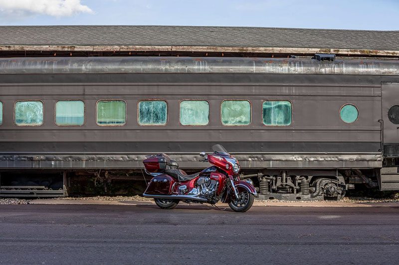 2022 Indian Motorcycle Roadmaster® in Fort Lauderdale, Florida - Photo 10