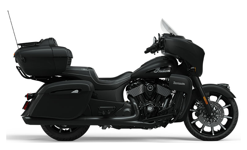 2022 Indian Motorcycle Roadmaster® Dark Horse® in Fort Lauderdale, Florida - Photo 3