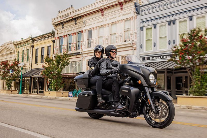 2022 Indian Motorcycle Roadmaster® Dark Horse® in Fort Lauderdale, Florida - Photo 6