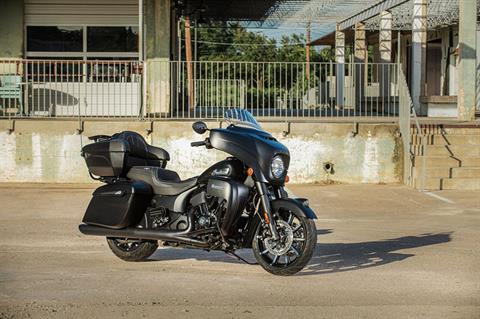 2022 Indian Motorcycle Roadmaster® Dark Horse® in Fort Lauderdale, Florida - Photo 8