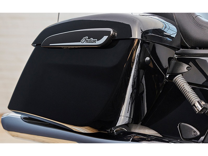 2024 Indian Motorcycle Challenger® in Fort Lauderdale, Florida - Photo 9