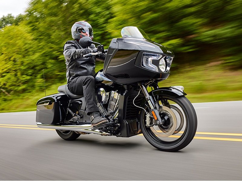 2024 Indian Motorcycle Challenger® in Fort Lauderdale, Florida - Photo 16