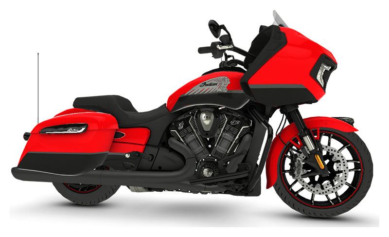 2024 Indian Motorcycle Challenger® Dark Horse® in Fort Lauderdale, Florida - Photo 3