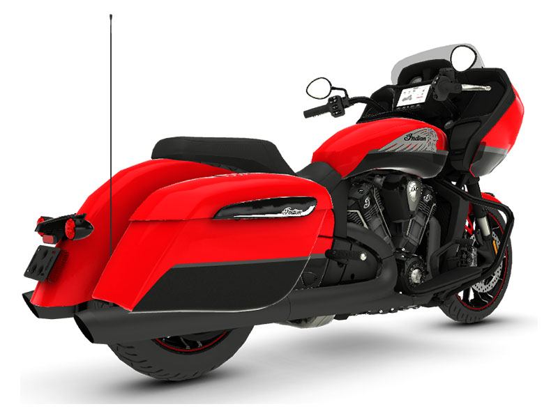 2024 Indian Motorcycle Challenger® Dark Horse® in Fort Lauderdale, Florida - Photo 6