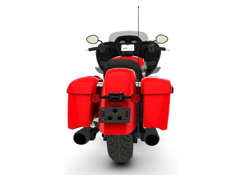 2024 Indian Motorcycle Challenger® Dark Horse® in Fort Lauderdale, Florida - Photo 8