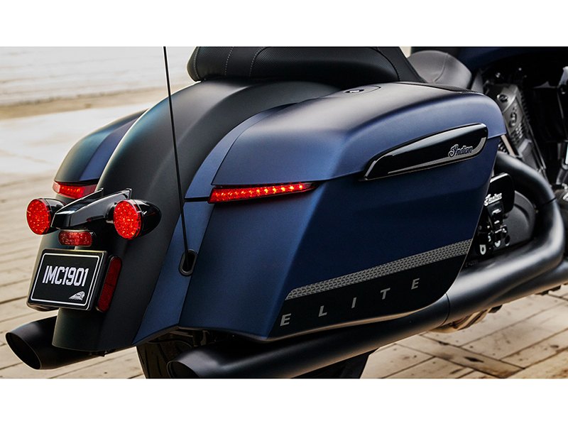 2024 Indian Motorcycle Challenger® Elite in Fort Lauderdale, Florida - Photo 11