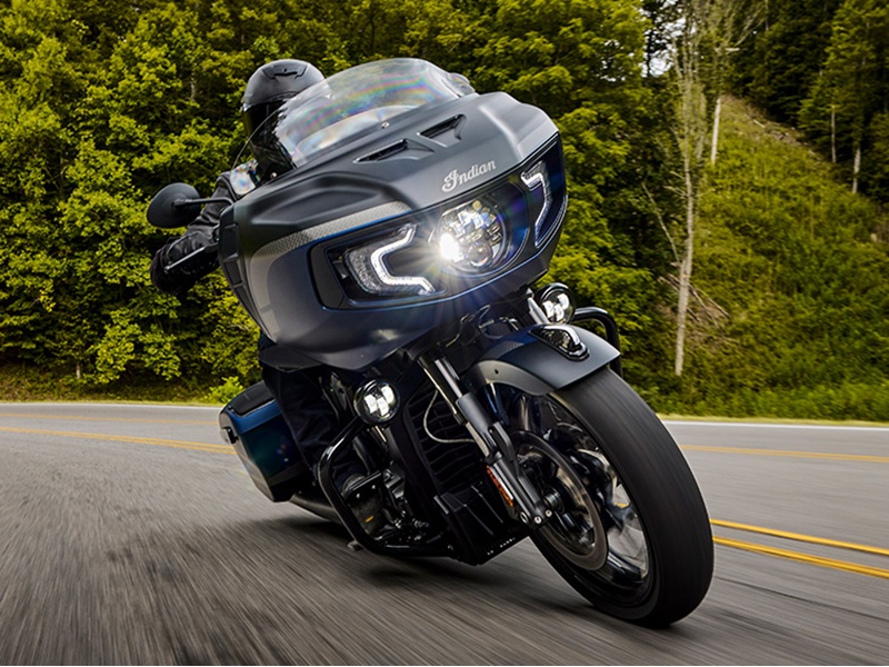 2024 Indian Motorcycle Challenger® Elite in Fort Lauderdale, Florida - Photo 14
