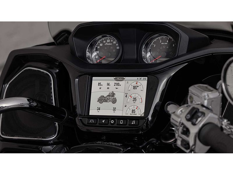 2024 Indian Motorcycle Challenger® Limited in Fort Lauderdale, Florida - Photo 11