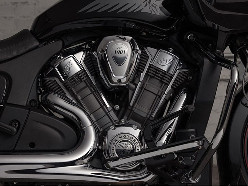 2024 Indian Motorcycle Challenger® Limited in Fort Lauderdale, Florida - Photo 12