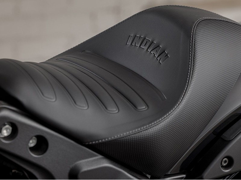 2024 Indian Motorcycle Scout® Rogue Sixty in Fort Lauderdale, Florida - Photo 9